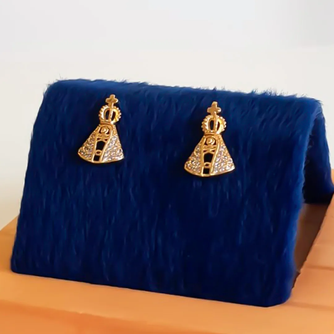 Brincos Nossa Senhora com Detalhes em Pedras