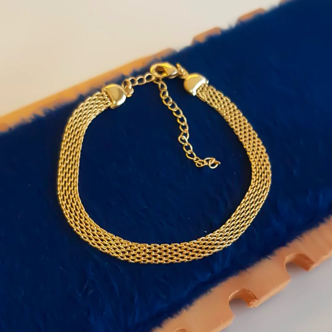 Pulseira de Malha Dourada