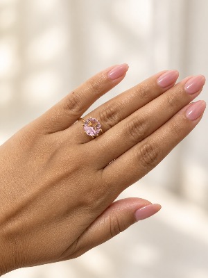 Anel Solitário Rosa — Banho Ouro 18k