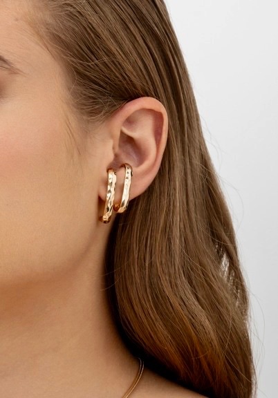 Brinco Orgânico Dourado – Banho Ouro 18k — foto 1 de 3