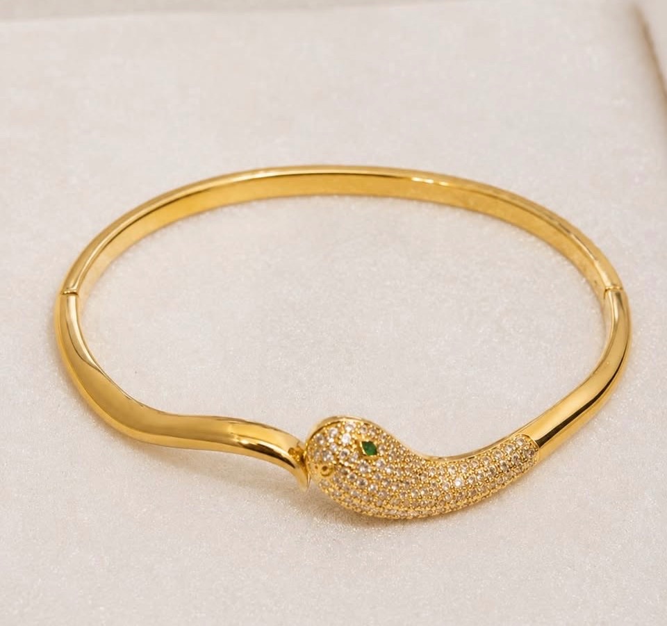 Bracelete Serpente Banhado Ouro 18k com Zircônias