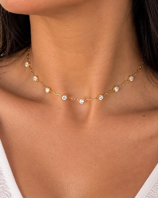 Choker Ondulada Dourada com Pontos de Luz - Banho Ouro 18k