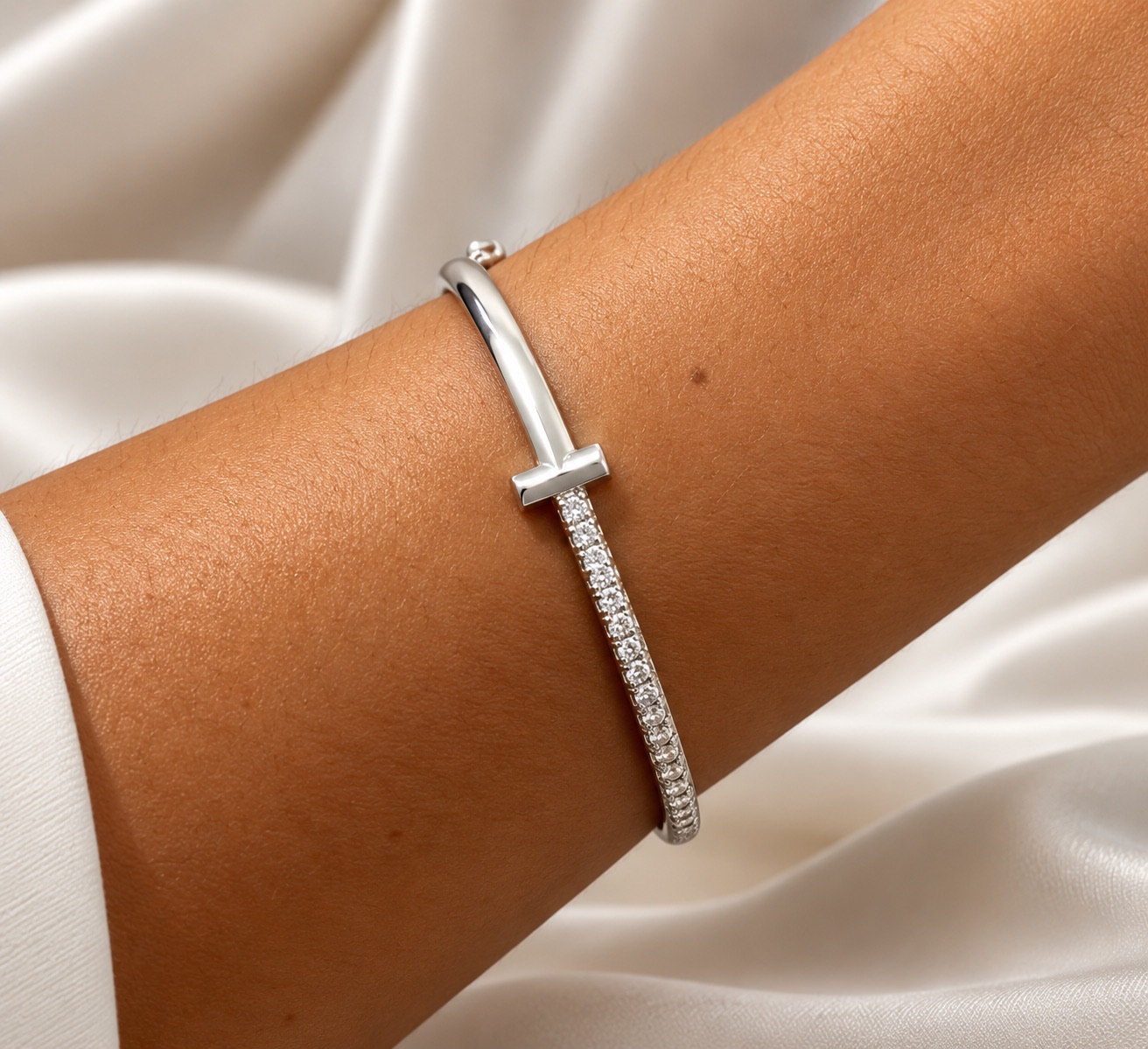 Bracelete Elegance Banho Prata — foto 1 de 2