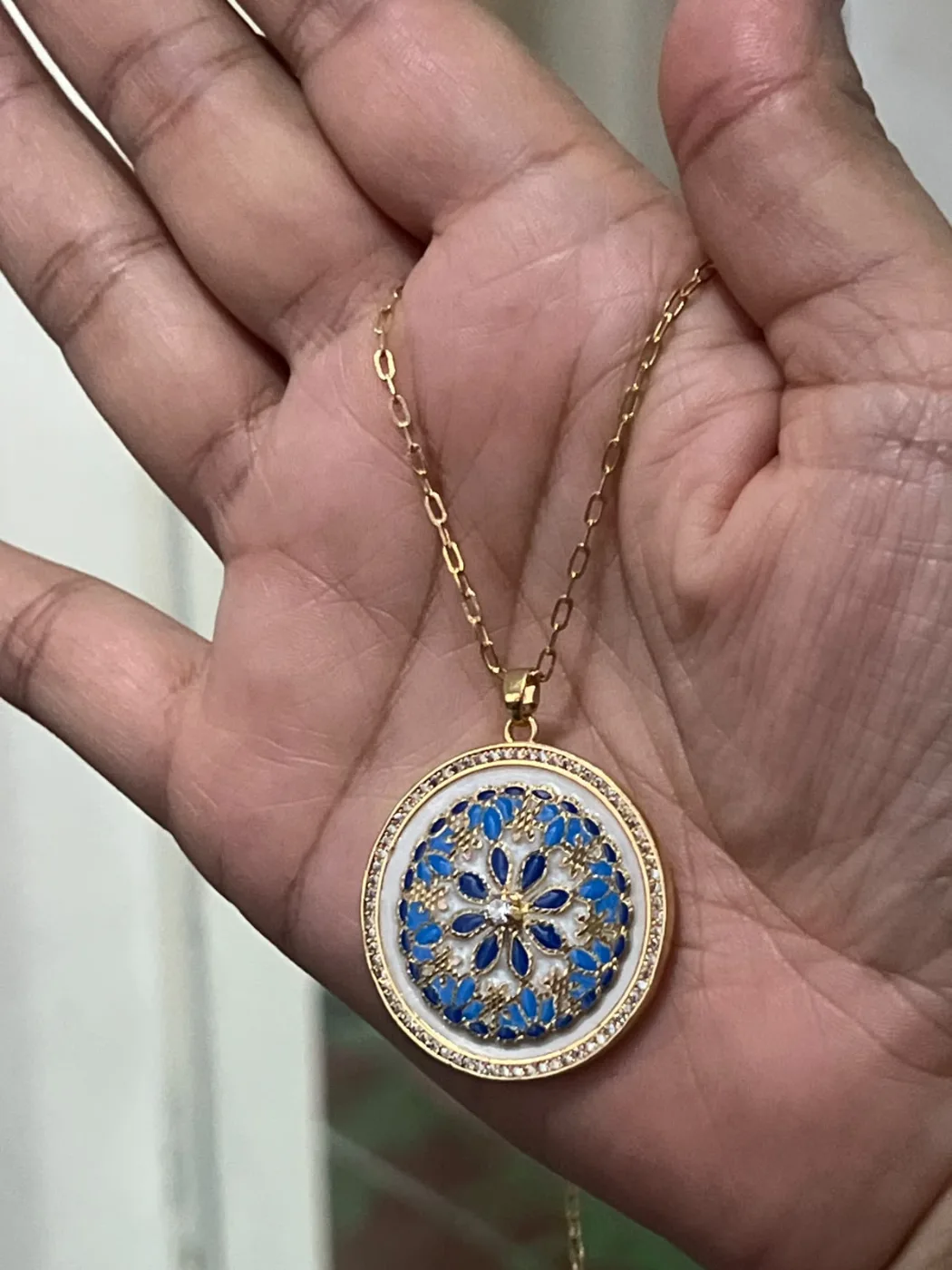 Colar mandala azul