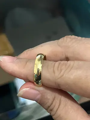 Aliança lisa dourado/24