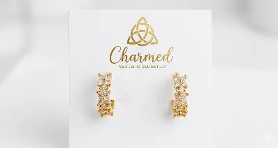 Brinco Argola Click Cravejadas Zircônia Charmed Estilo