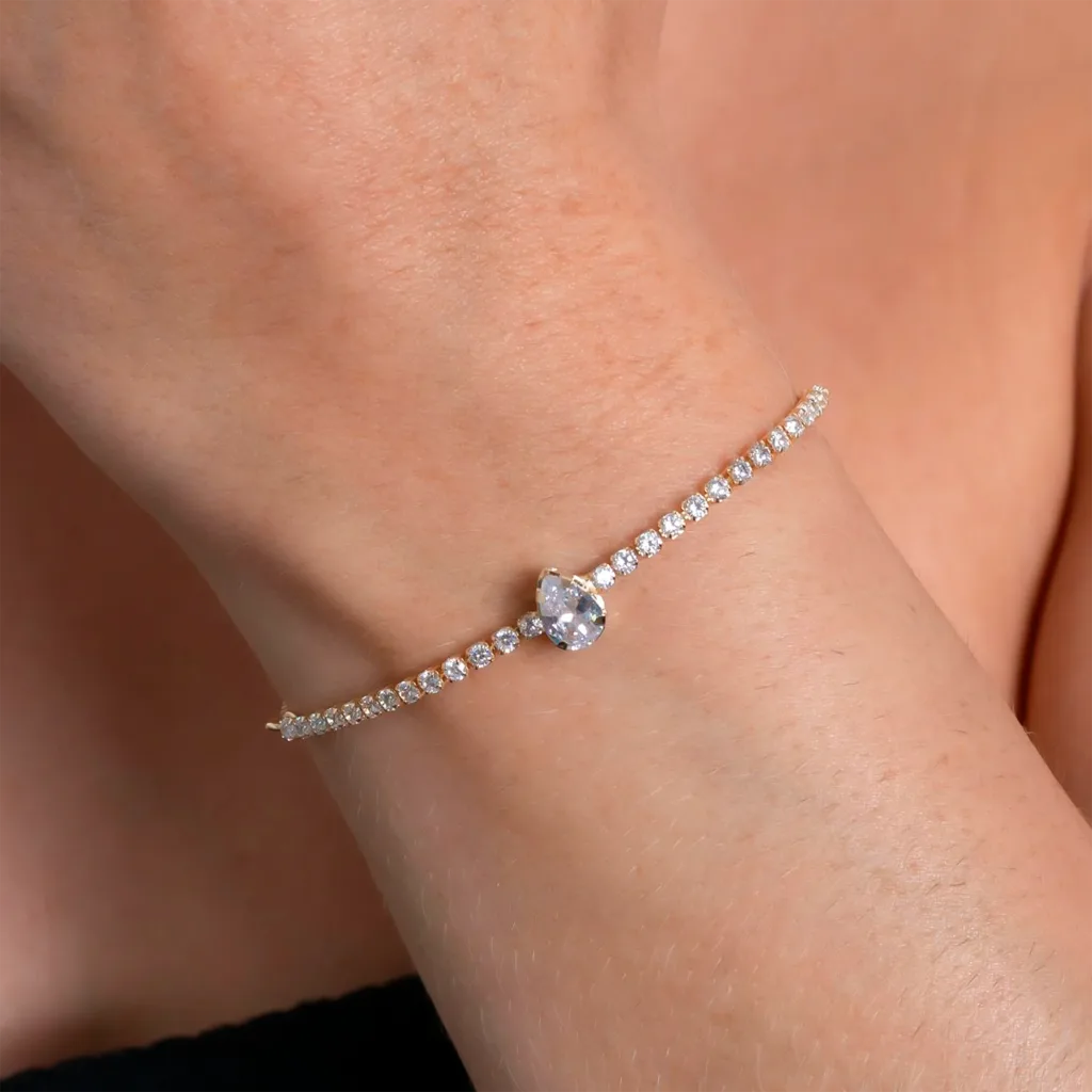FO PULSEIRA REGULAVEL CRAVEJADA DE ZIRCÔNIAS CRISTAIS - BANHO OURO 18K