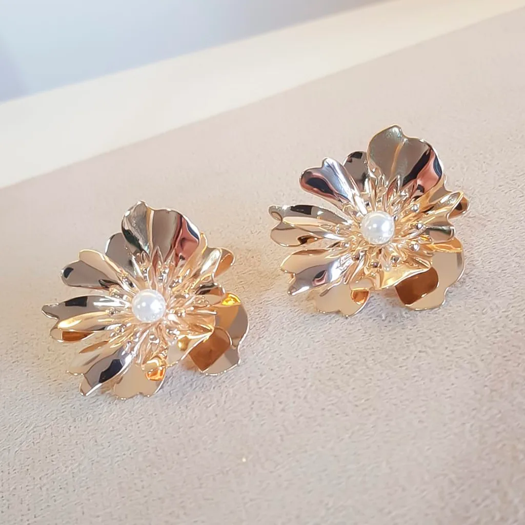 BRINCO FLOR GRANDE - BANHO OURO 18K