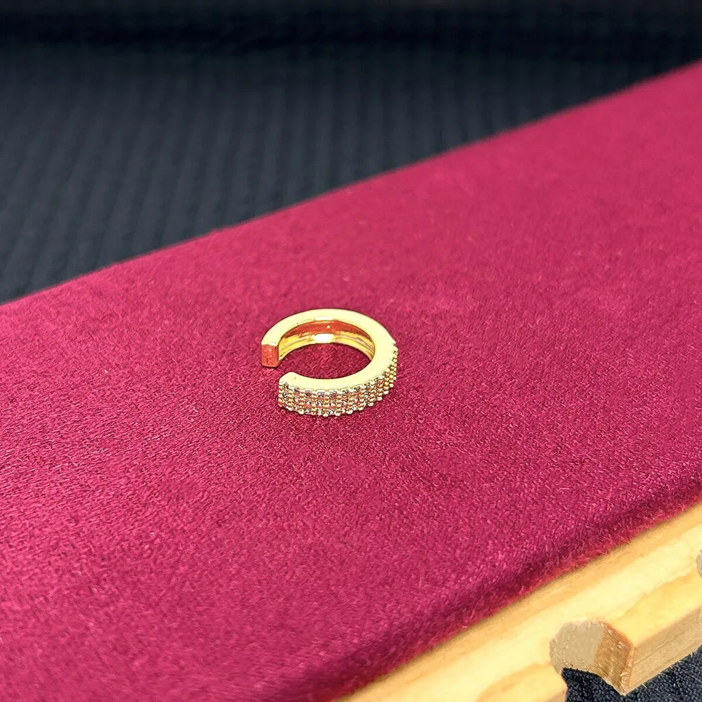 PIERCING FAKE COM ZIRCÔNIAS BANHADO A OURO 18K