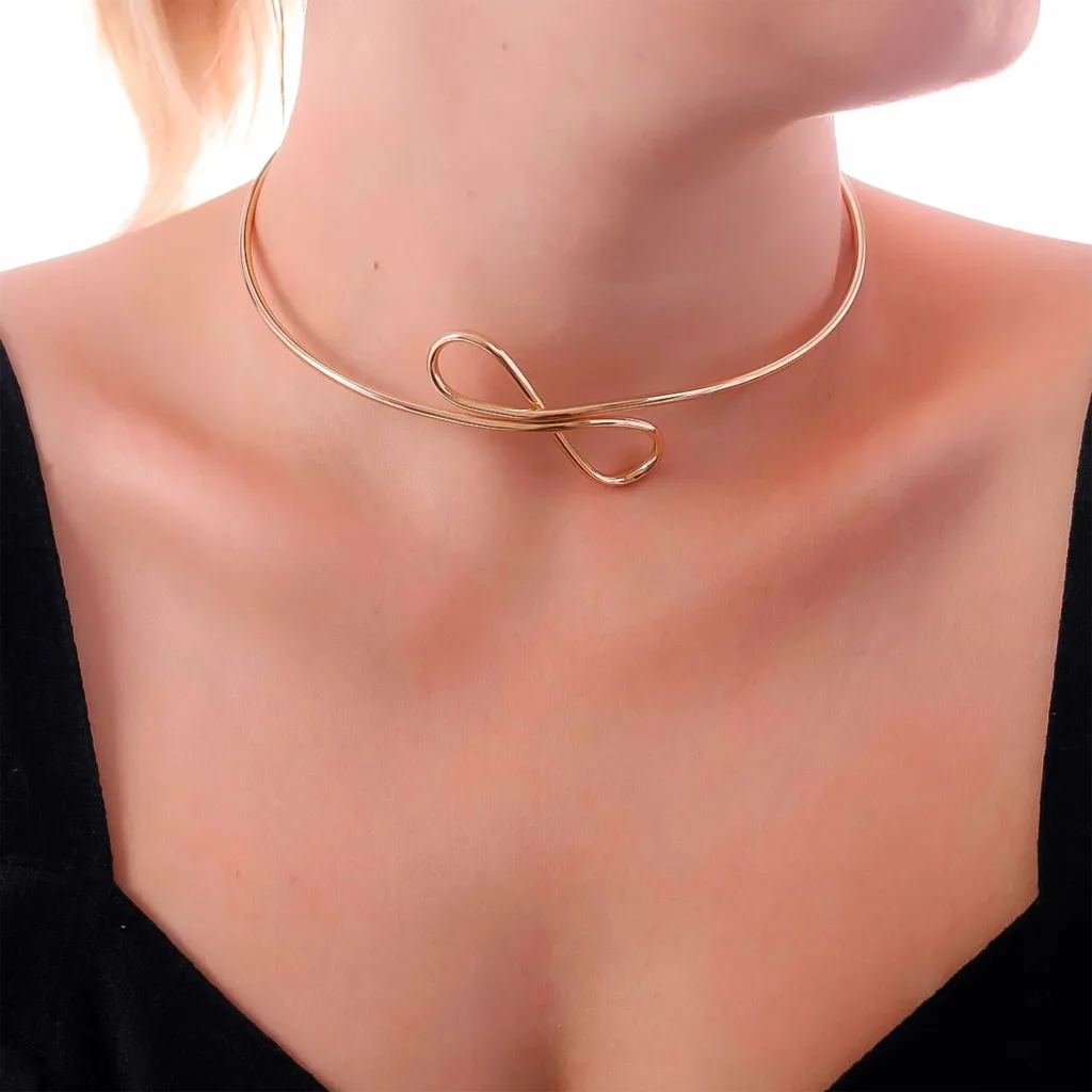 CHOKER ARO COM DETALHE INFINITO - BANHO OURO 18K