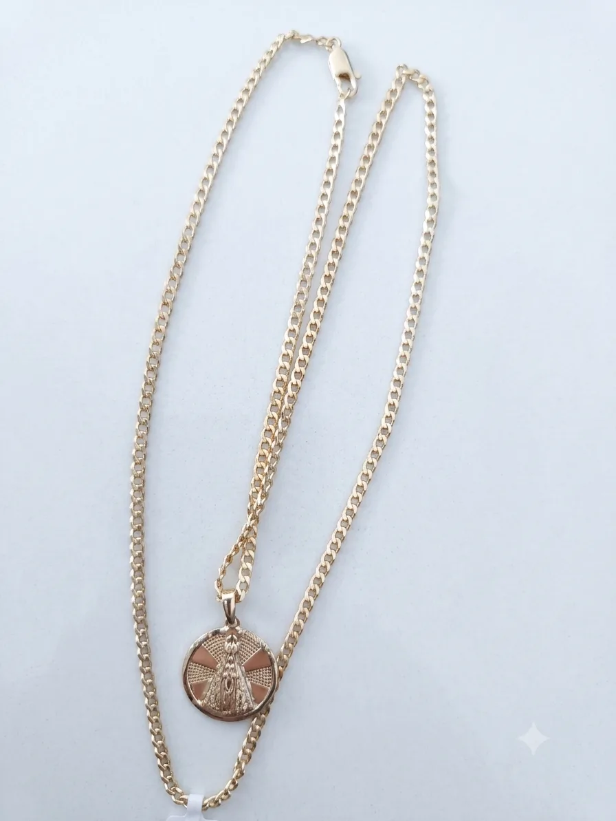 587081 Colar Medalha Nossa Senhora — Fé e Proteção em Tom Dourado 🙏✨