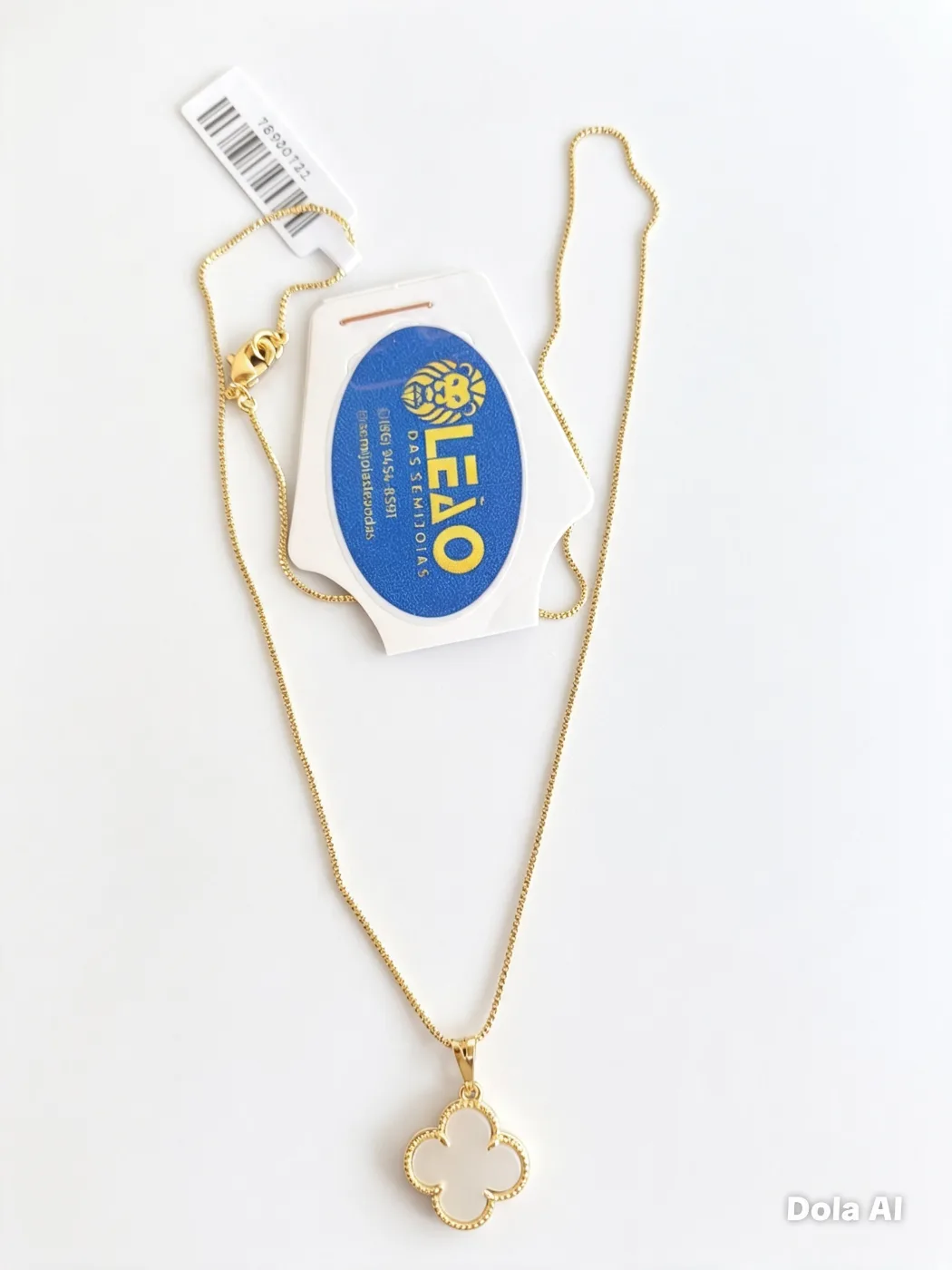 78900721 Colar Trevo Branco — Sorte e Elegância em Tom Dourado ✨🍀