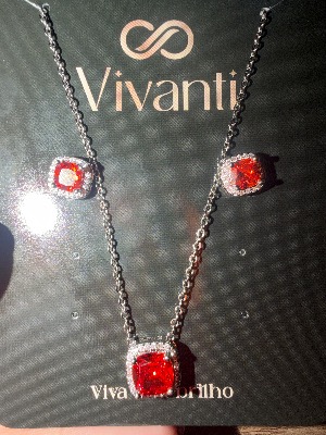 Conjunto Vermelho