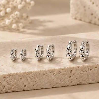 Trio Brincos com Detalhes Bolinhas