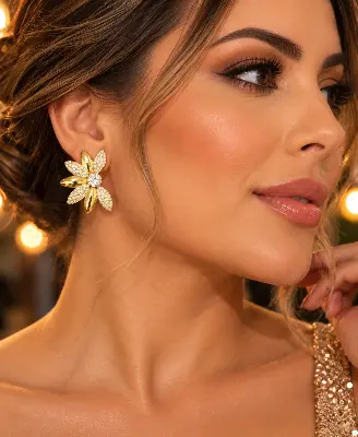 Brinco de luxo flor com pedras