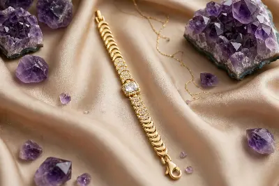 Pulseira Zirconia Central Detalhes em Escama