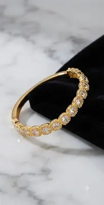 Bracelete com Zirconias Redondas
