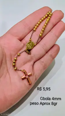 Colar com terço com cruz e medalha