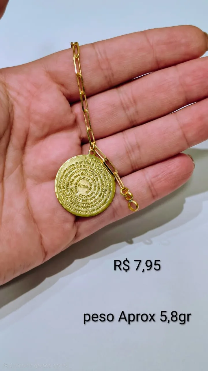 Colar com pulseira com medalha redonda