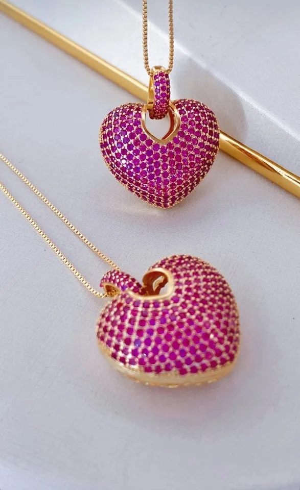 COLAR CORAÇÃO PINK LUXO