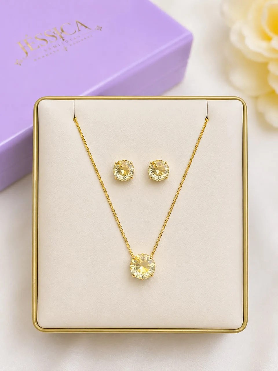Conjunto amarelo