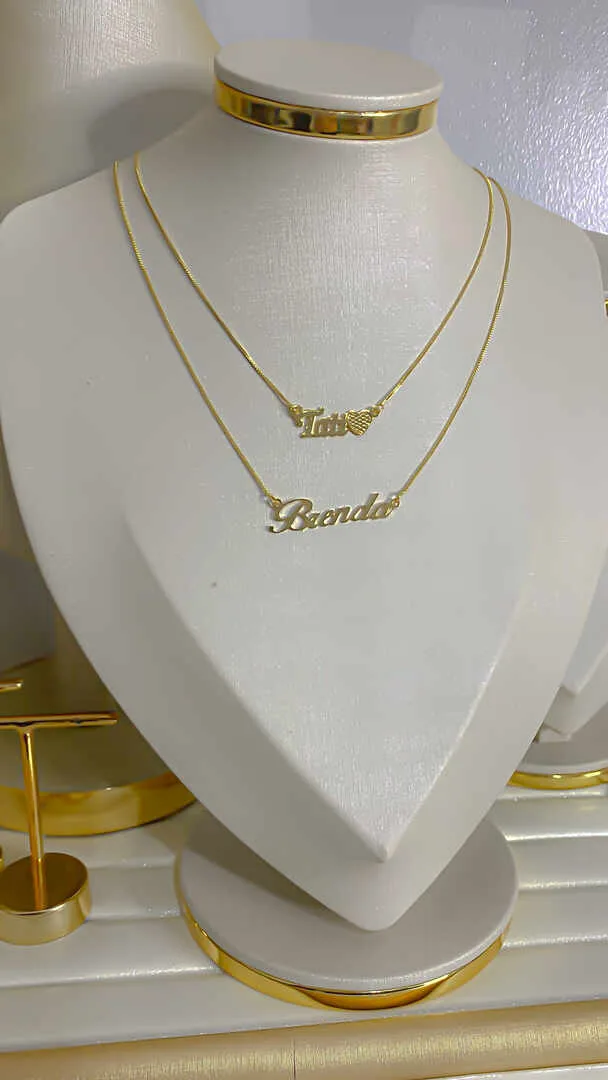 Colar personalizado nome Tati