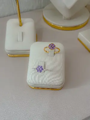 Anel fflor lavanda banho Ouro