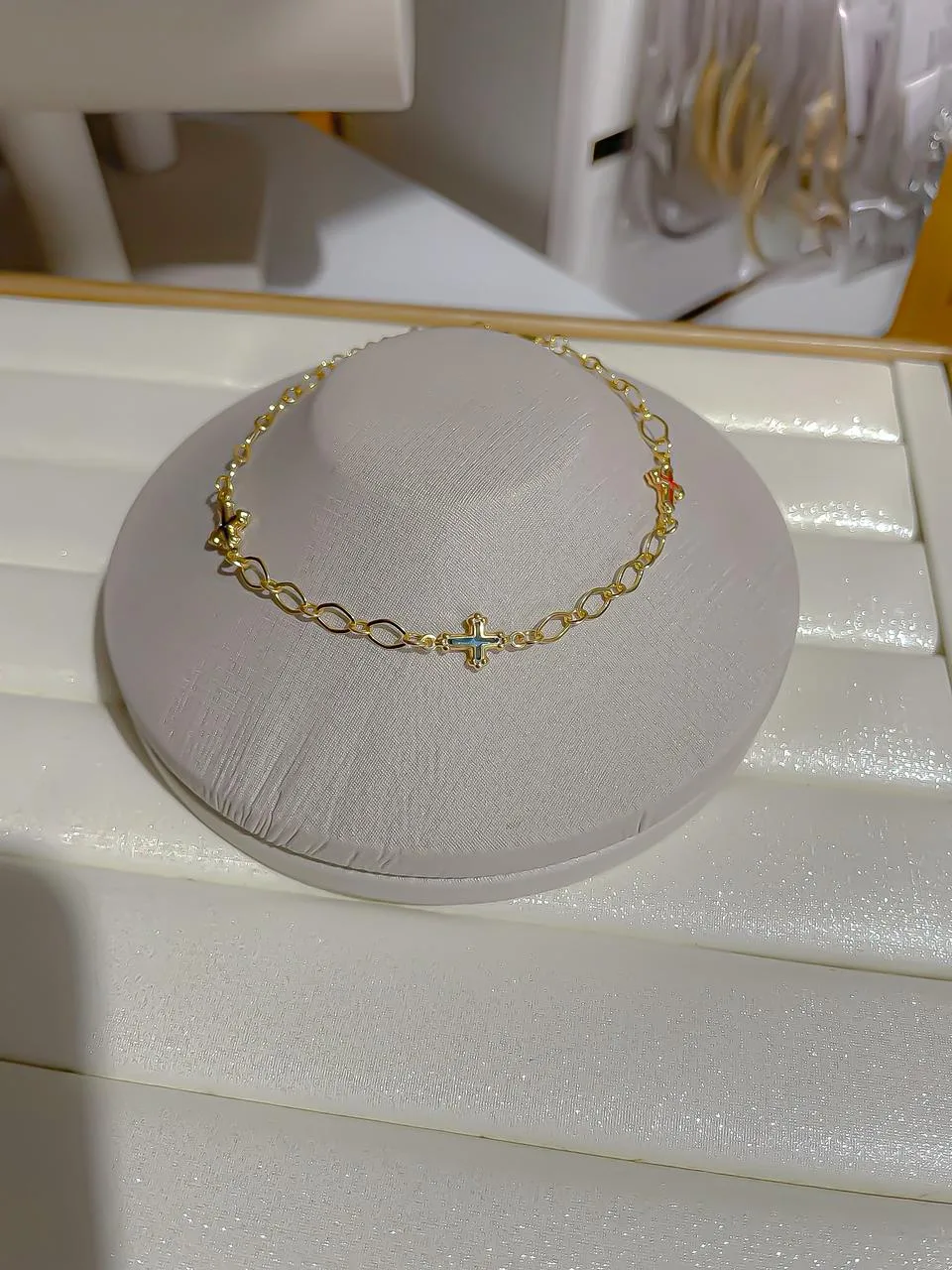 PULSEIRA CRUCIFIXO