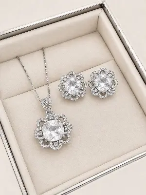 Conjunto Luxo Cravejado