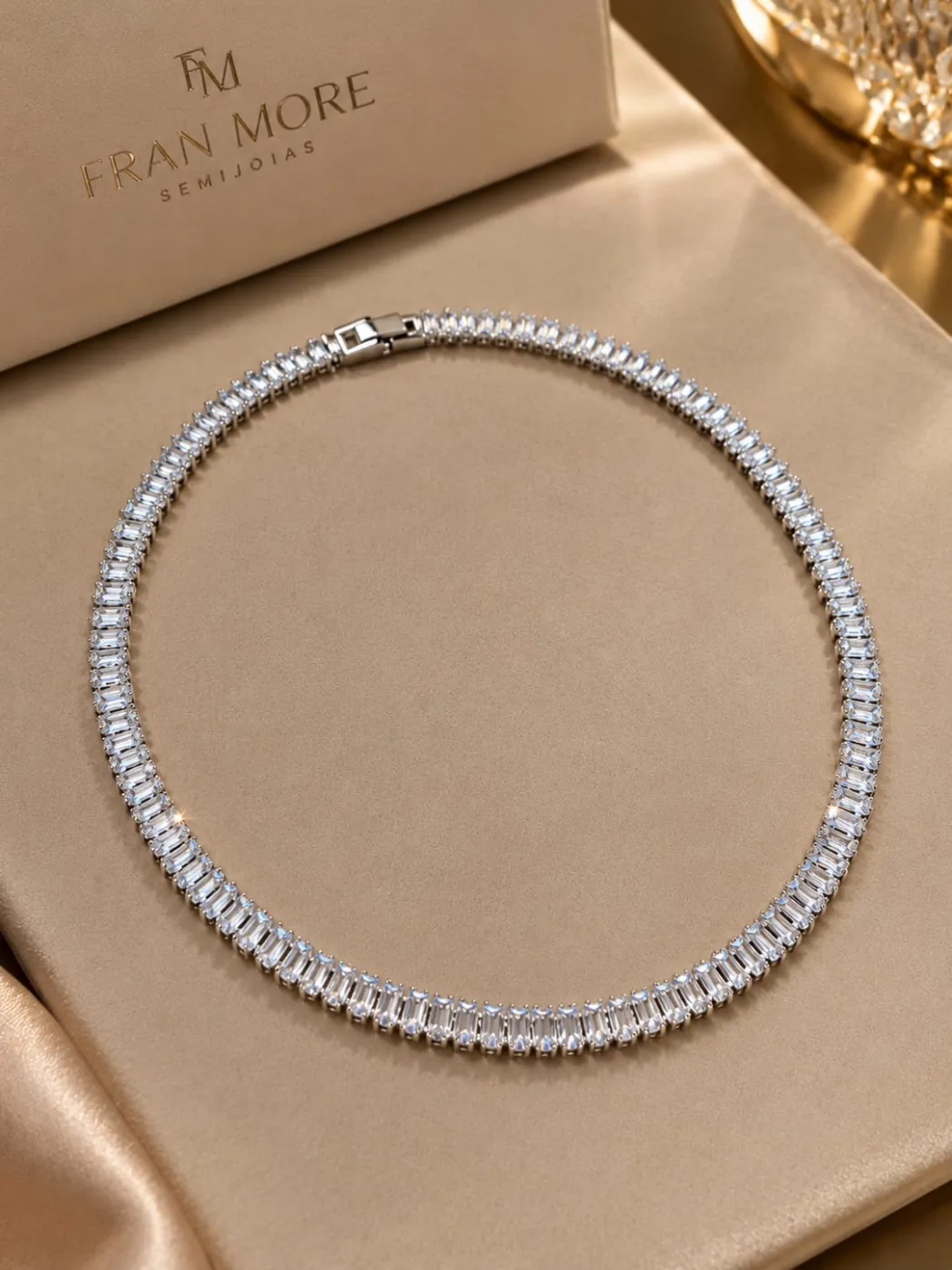 Choker Riviera